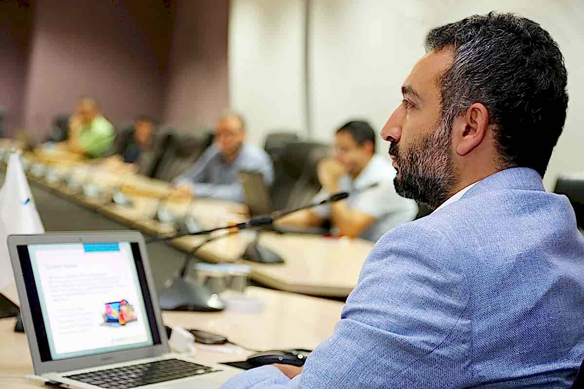 Girisimci Orhan Gurbuz