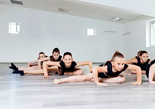 Cocuk Modern Dans Dersleri 1
